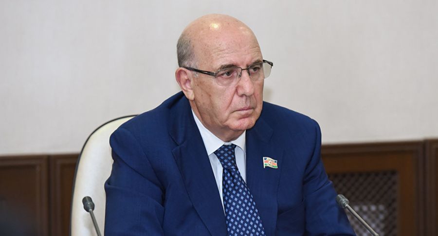 “Karantin rejiminin tətbiqi olduqca mühüm əhəmiyyət kəsb edir” –     Əhliman Əmiraslanov