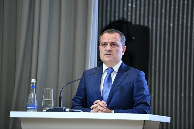 Azərbaycanın XİN başçısı beynəlxalq ictimaiyyəti Ermənistana təzyiq göstərməyə çağırdı