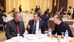 Rauf Arifoğlu mükafatlandırıldı -     FOTO — foto 2