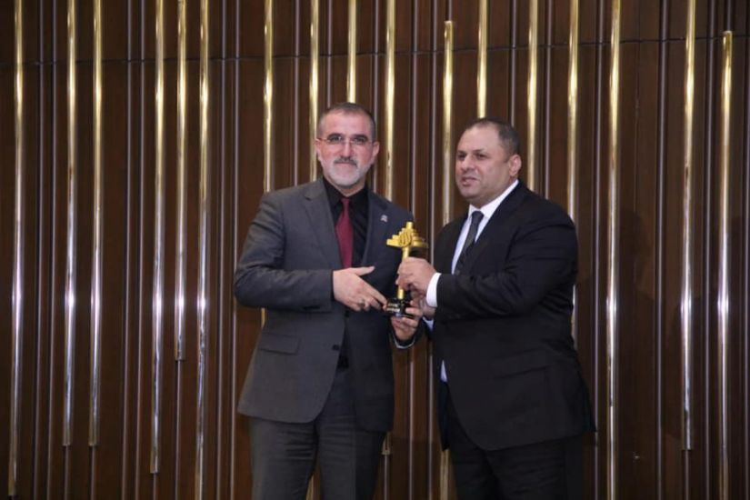 Rauf Arifoğlu mükafatlandırıldı -     FOTO
