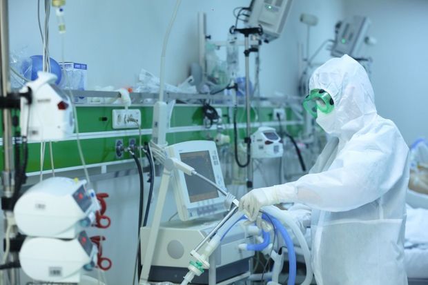 “Xəstə bir saat əvvəl su içib test versə, neqativ cavab ala bilər” –     Həkim