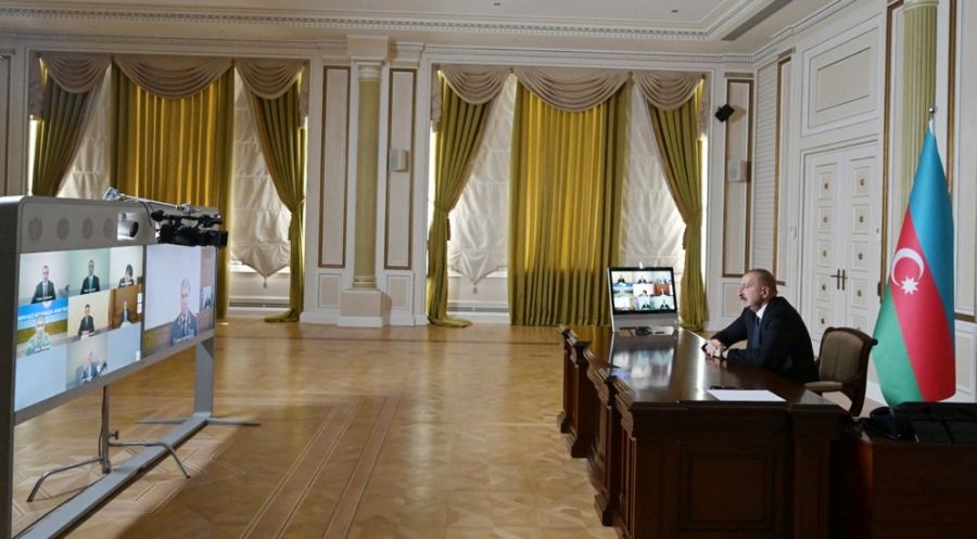 Prezident Təhlükəsizlik Şurasının iclasını keçirdi -         TƏCİLİ