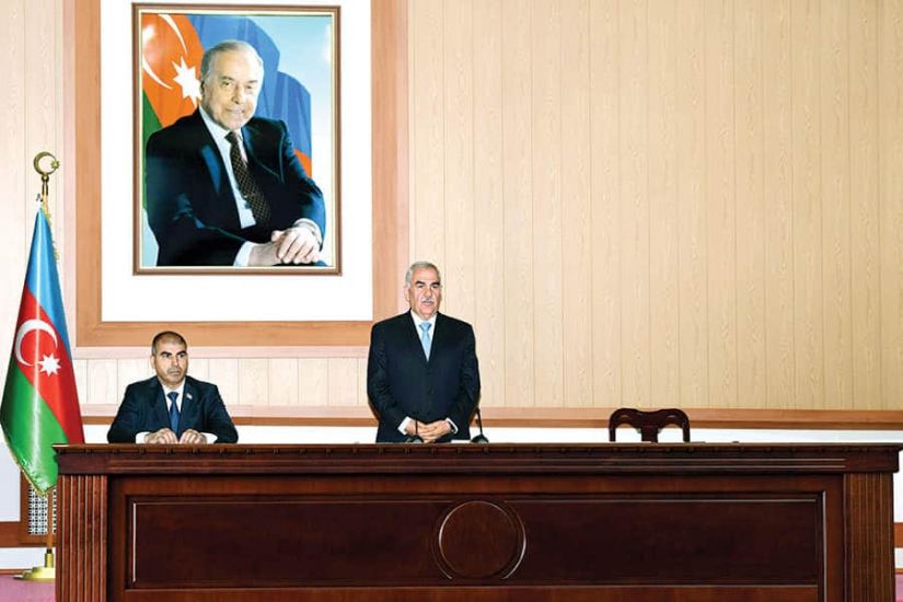 Naxçıvanda yenə karantin qaydaları pozuldu -      Bu dəfə Ali Məclisdə - qanunverici orqanda - FOTO