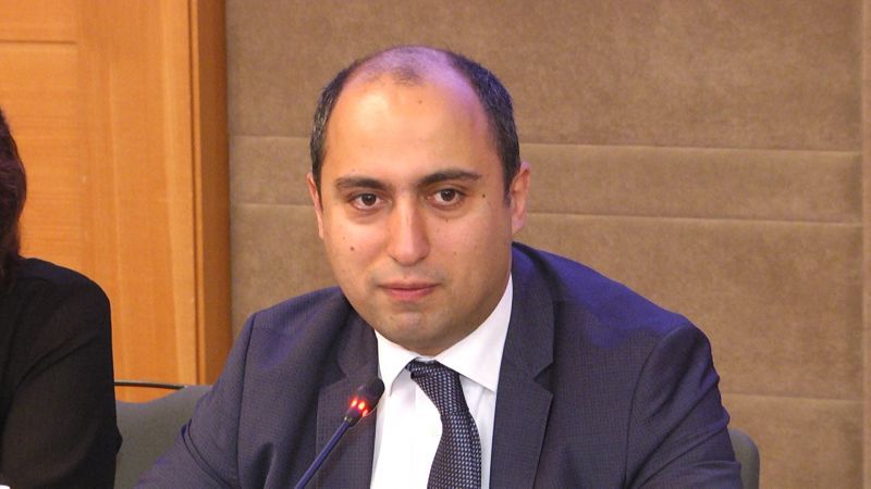 Emin Əmrullayev əmr imzaladı