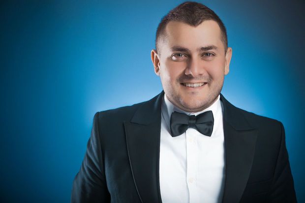 Murad Arif fləşmob sayəsində Orduya 652 min manat ianə topladı