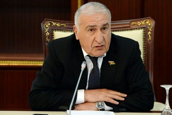Deputata məxsus istirahət mərkəzində ofisiantın cəsədi tapıldı