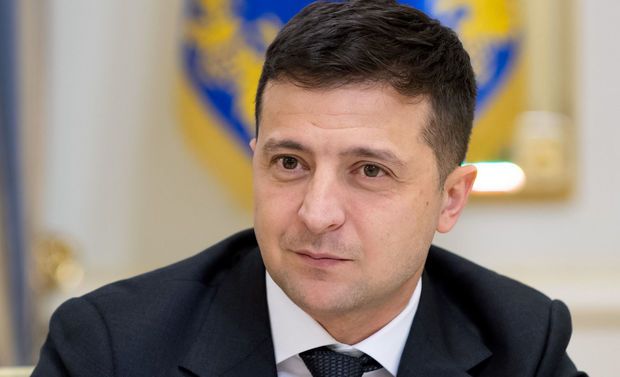 Zelenski: “Koronavirusa yoluxmaq istəyirəm”