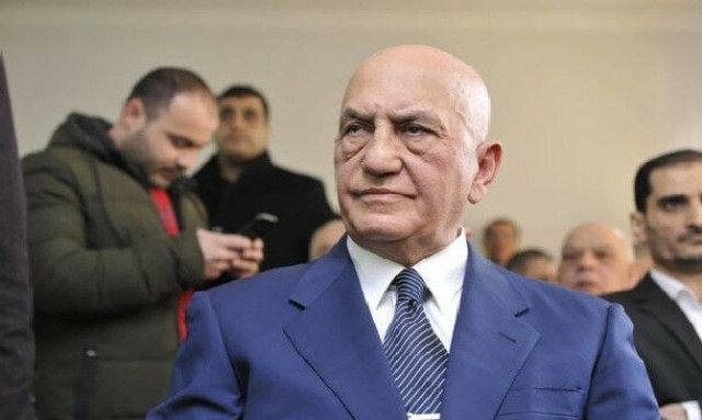 Ramiz Mehdiyev Əli İnsanovla birləşib? –     Deputatdan SENSASİON AÇIQLAMA