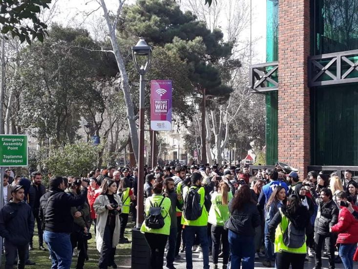 “Bir qrup başıpozuq...” -     Partiya sədri qadınların aksiyasından danışdı