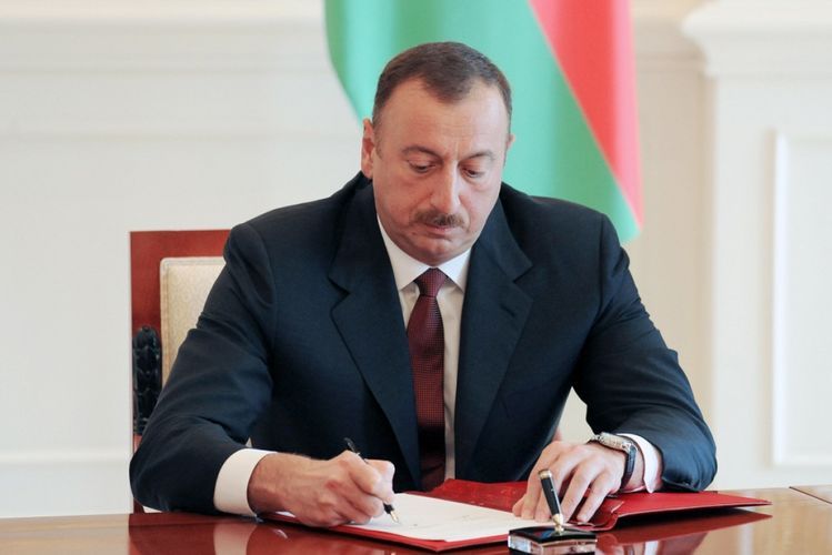 Komitə sədri vəzifəsindən azad edildi