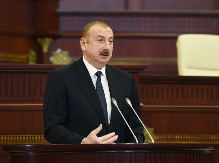"Azərbaycan satqınlardan, xainlərdən təmizlənir" -     İlham Əliyev