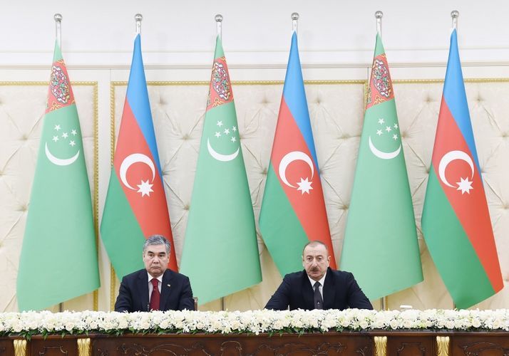 Prezident: "Uzunluğu min kilometrlərlə ölçülən yeni nəqliyyat dəhlizi yaradacağıq"