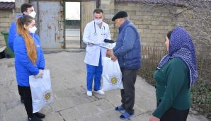 Heydər Əliyev Fondu tənha yaşayan yaşlı insanlara yardım etdi -       FOTOLAR — foto 1
