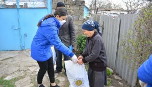 Heydər Əliyev Fondu tənha yaşayan yaşlı insanlara yardım etdi -       FOTOLAR — foto 5