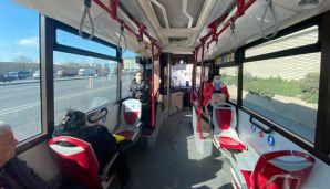 Bakıda avtobuslarda yanaşı oturmayın -     BNA — foto 4