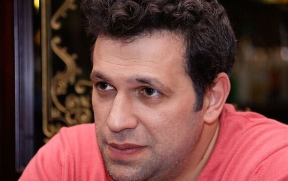 Taleh Yüzbəyov: "Bunların "əbəjdadını" söyün, zəhmət olmasa" -     FOTO