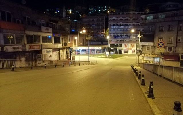 Həftəsonu küçəyə çıxmaq qadağan edildi