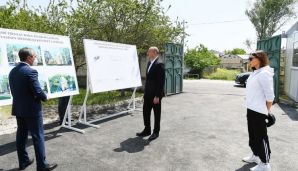 İlham Əliyev Pirsaat Baba ziyarətgahının yenidən qurulması çərçivəsində görülən işlərlə tanış oldu -   FOTO — foto 2