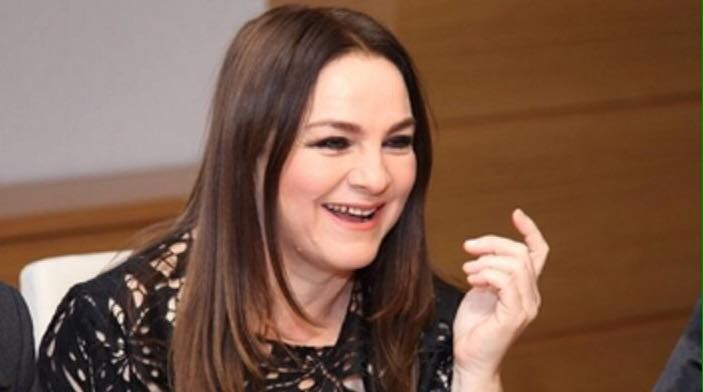 "Mehriban Ələkbərzadə teatra ziyan vurur, tamaşaları plagiatdır"