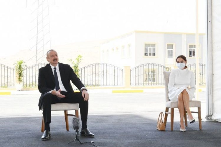 Prezident: “Ermənilər Heydər Əliyevin qarşısında fərəqət durmuşdu”