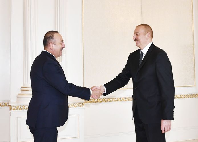 Çavuşoğlu: “Bayraq Günündə burada, Bakıda olmaqdan xüsusilə məmnunuq”