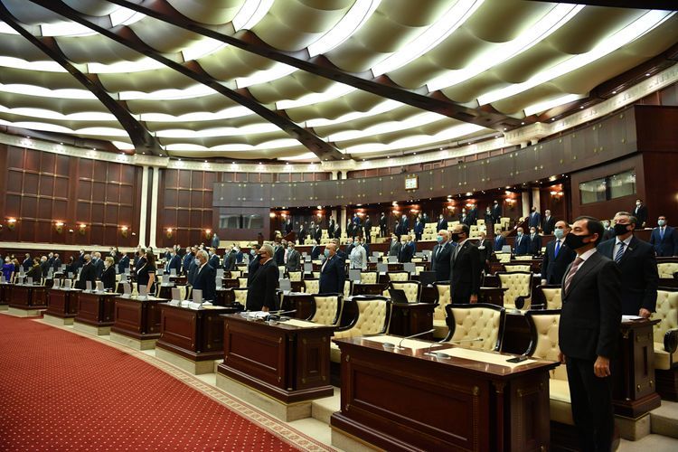 Bu gün komendant saatının ləğvi ilə bağlı qərar veriləcək