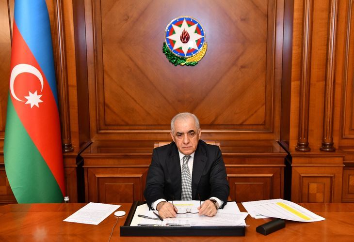 Əli Əsədov iclas keçirdi