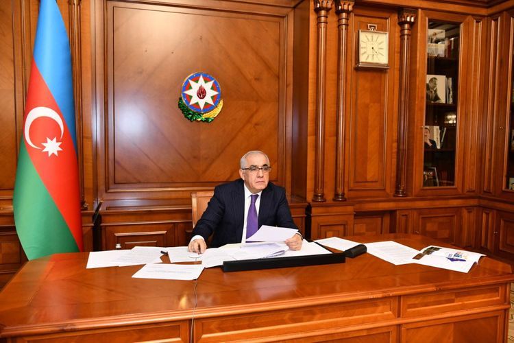 Əli Əsədov iclas keçirdi -       TƏCİLİ