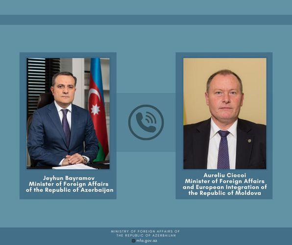Ceyhun Bayramov moldovalı həmkarı ilə telefon danışdı