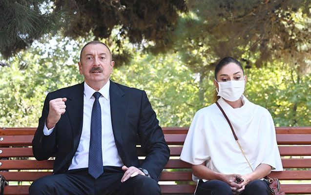 Prezidentlə xanımı bir aylıq əməkhaqqı məbləğində vəsaiti Silahlı Qüvvələrə köçürdü
