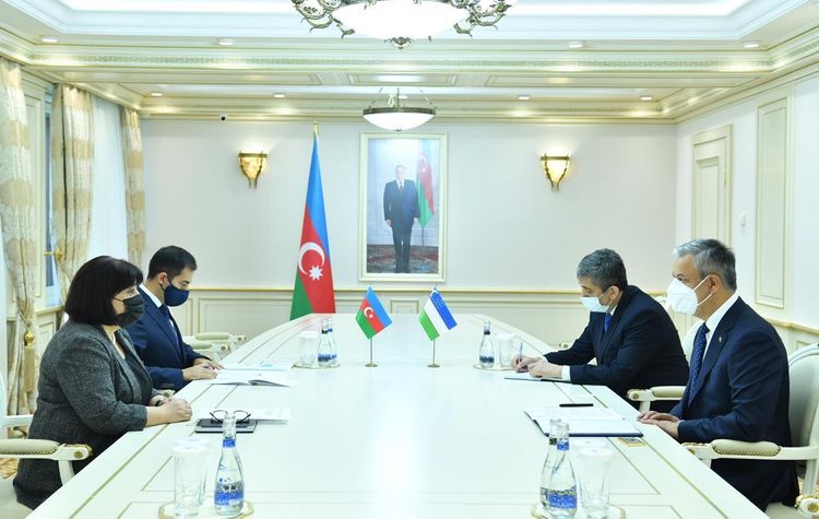Sahibə Qafarova Özbəkistan səfirini qəbul etdi