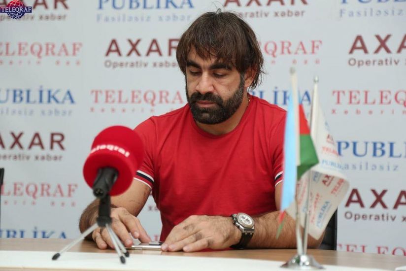 Rafael Ağayev: "Elə gün olub ki, bizim evdə çörək olmayıb. Quru çörəyi suya batırıb, yemişik"