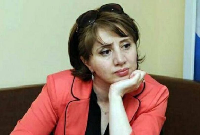 “Çingiz Abdullayevin xəbəri varmı ki, Ana Dilimiz yad kimi küncə sıxılır?” –       Azadə Balayeva