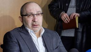 Koronavirusa yoluxan şəhər meri komaya düşdü — foto 1