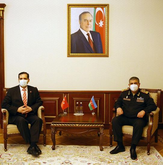 Zakir Həsənov Erkan Özoral ilə görüşdü