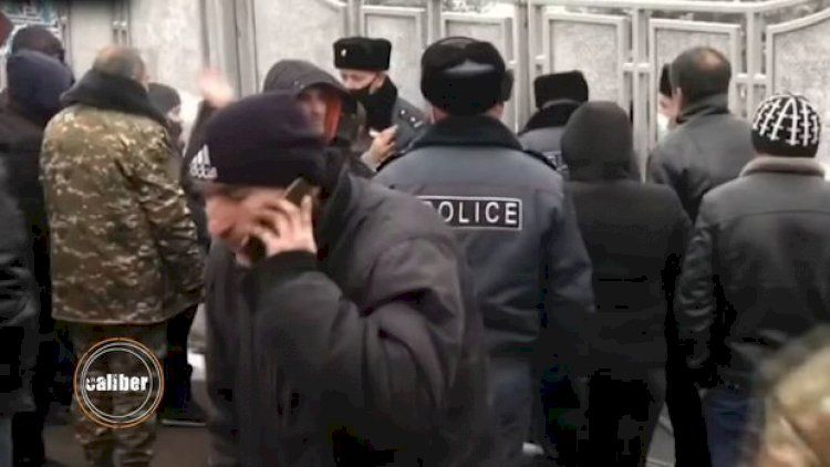 “Caliber”: Rusiya Hərbi Hava qüvvələrinin Bakıdan uçan təyyarəsi niyə İrəvanda yerə boş düşdü? –     VİDEO