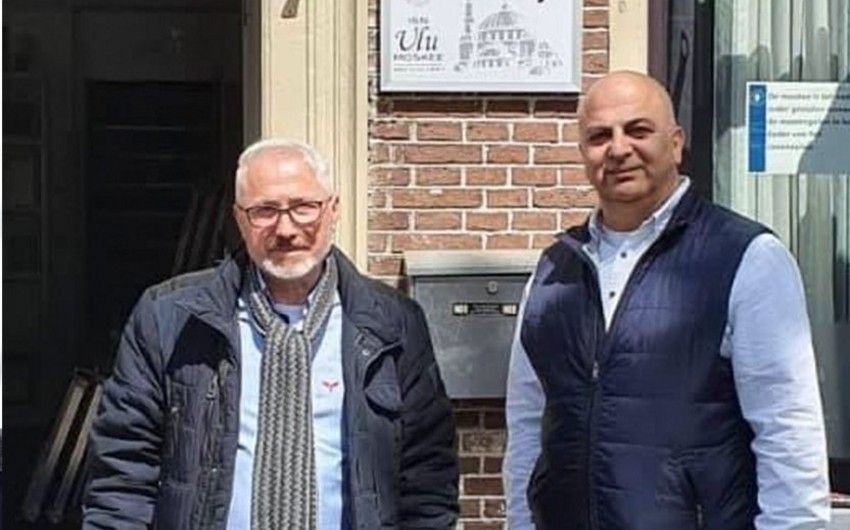 Niderlandda məscid təmir edildi