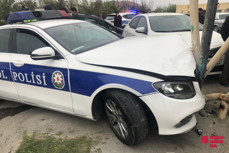 YPX avtomobili qəzaya düşdü