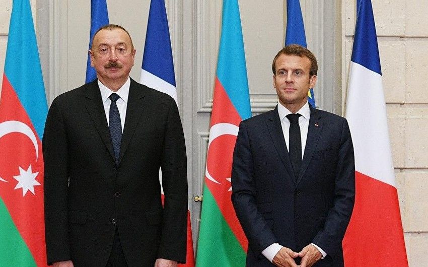 Makron İlham Əliyevə məktub göndərdi