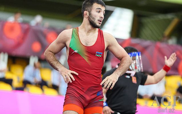Turan Bayramov qalib gəldi