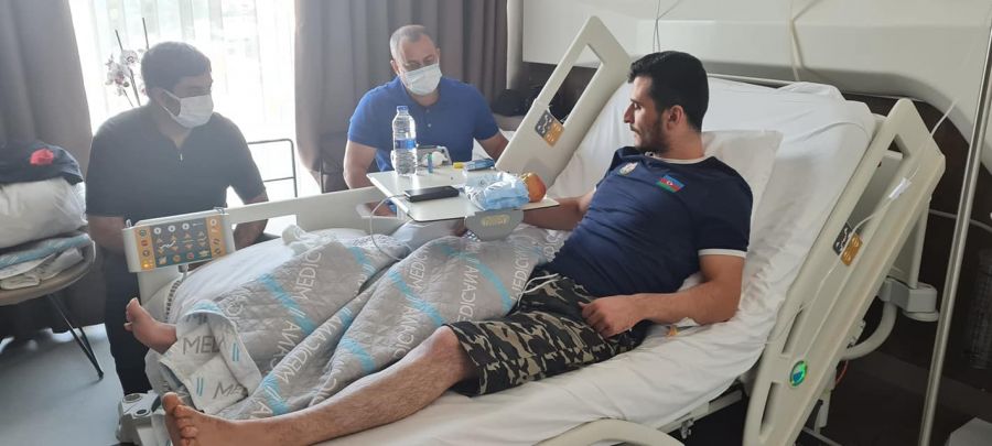 Adil Əliyev Türkiyədə müalicə alan qaziləri ziyarət etdi -       FOTO