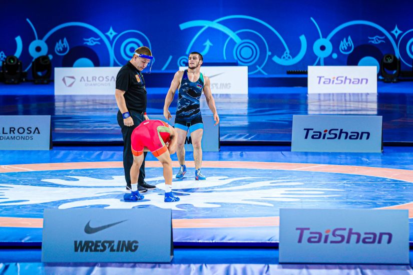 Azərbaycan güləşçiləri dünya çempionatında 3 gümüş medal qazandı