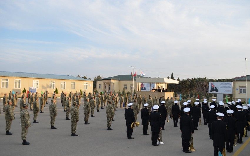 Türkiyədə Azərbaycanın hərbi dənizçilər komandosunun buraxılış mərasimi keçirildi