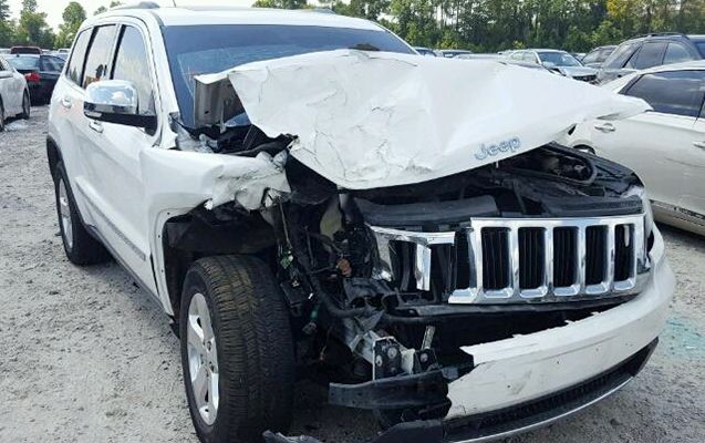 Keçmiş vəzifəli şəxs “Jeep”lə ər-arvadı vuraraq öldürdü