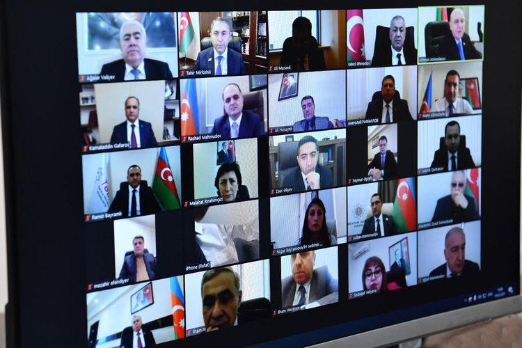 Parlamentdə koronavirusla bağlı ölkədə vəziyyətə dair dinləmə keçirildi