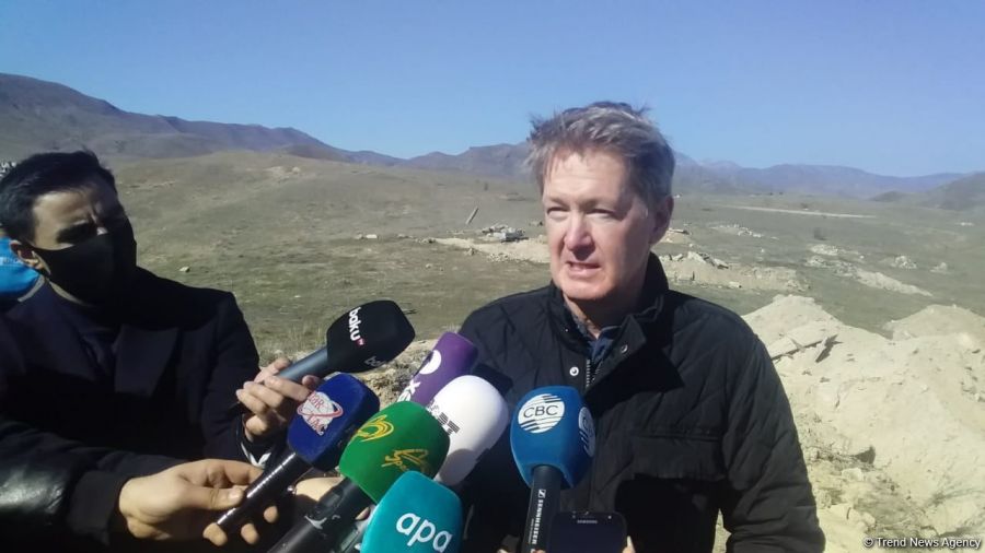 Britaniya səfiri: “Cəbrayılın müharibədən nə qədər əziyyət çəkdiyini görürük”