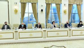 Sahibə Qafarova Müctaba Zünnurinin başçılıq etdiyi nümayəndə heyəti ilə görüşdü — foto 2