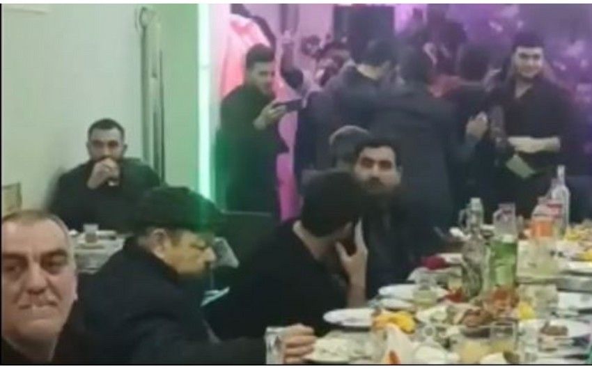 Bakıda “Sevgililər Günü”nü qeyd edənlər cəzalandırıldı
