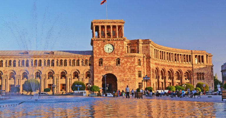 Ermənistanda komandir həbs edildi