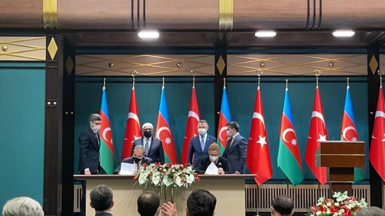 Azərbaycan və Türkiyə arasında sənədlər imzalandı
